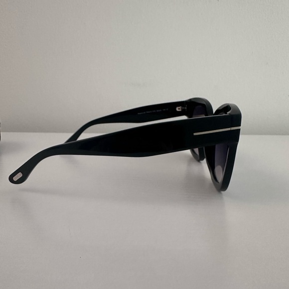 New Tom Ford Beatrix-02 sunglasses - Picture 7 of 7